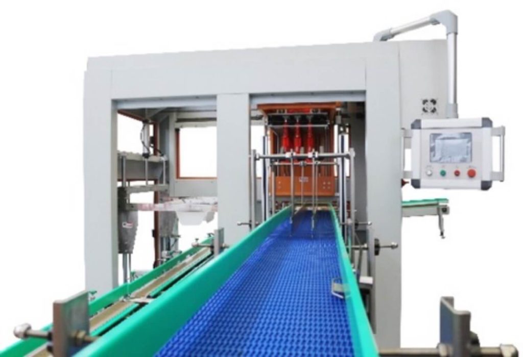 Film packing machine roller for smooth film feeding